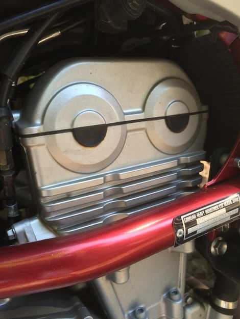 Принцип работы датчика и его роль в системе управления двигателем